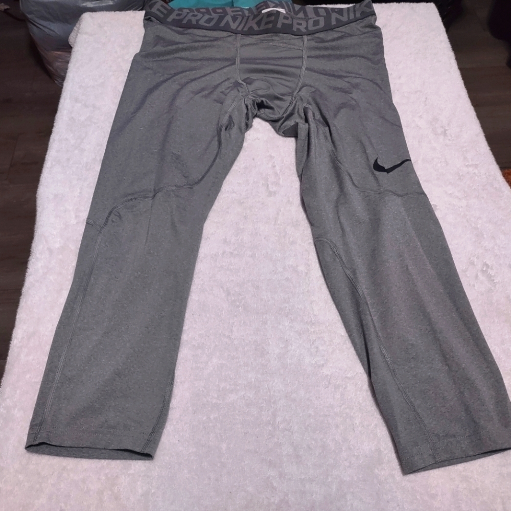 Nike Pro Combat Mens XL 3/4 Length Leggings Compression gray